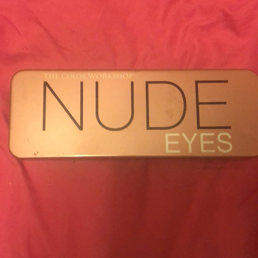 Eye shadow - Picture 2 of 2